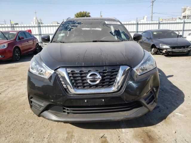 2019 Nissan Kicks S