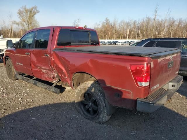 2013 Nissan Titan SV