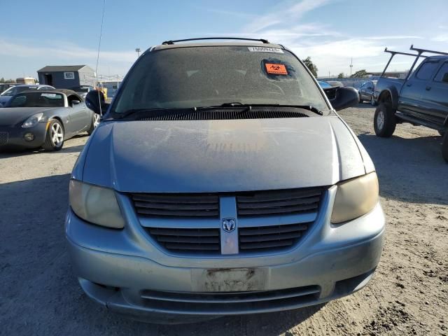 2006 Dodge Grand Caravan SE