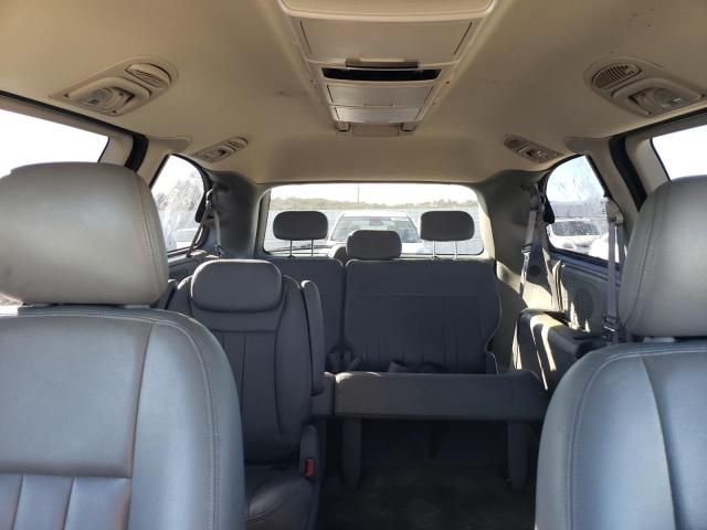 2005 Chrysler Town & Country Touring