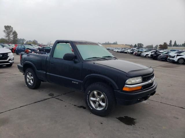 2000 Chevrolet S Truck S10