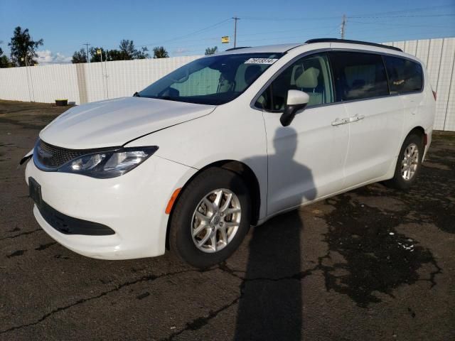 2020 Chrysler Voyager LXI