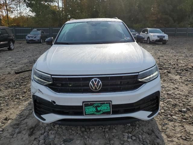 2024 Volkswagen Tiguan SE R-LINE Black