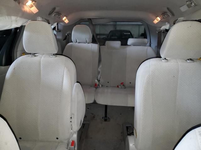 2012 Toyota Sienna LE