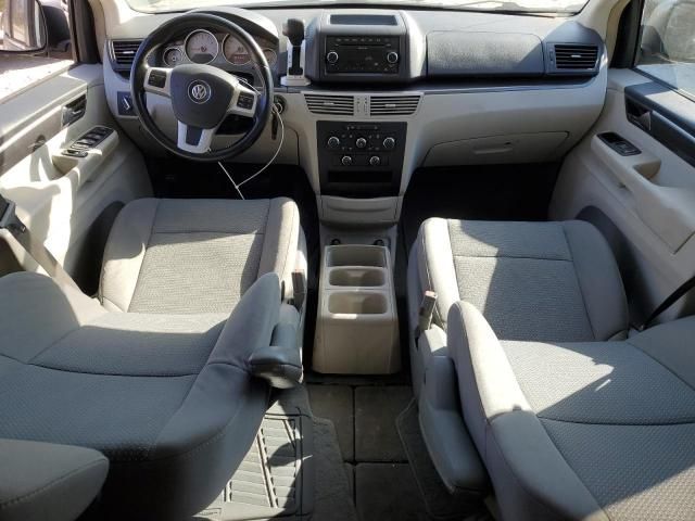 2011 Volkswagen Routan S