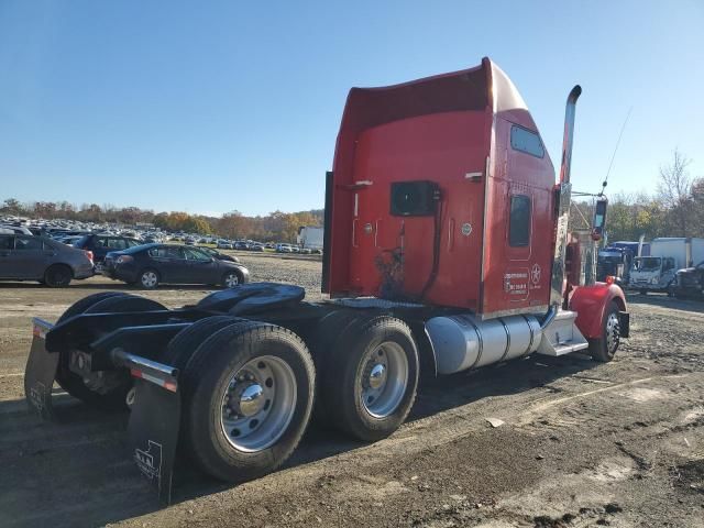 2000 Kenworth Construction W900