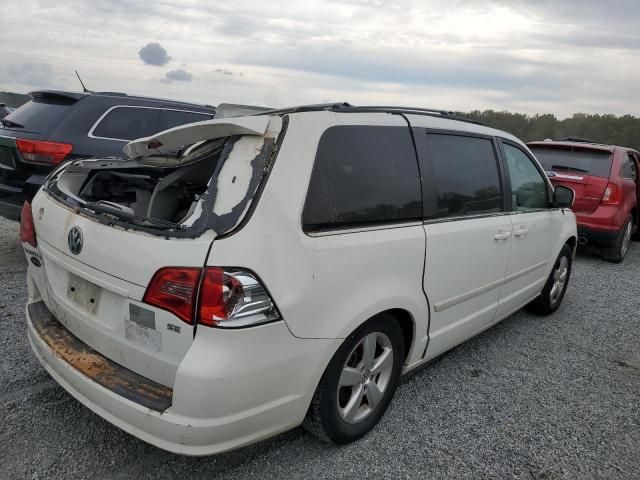 2009 Volkswagen Routan SE