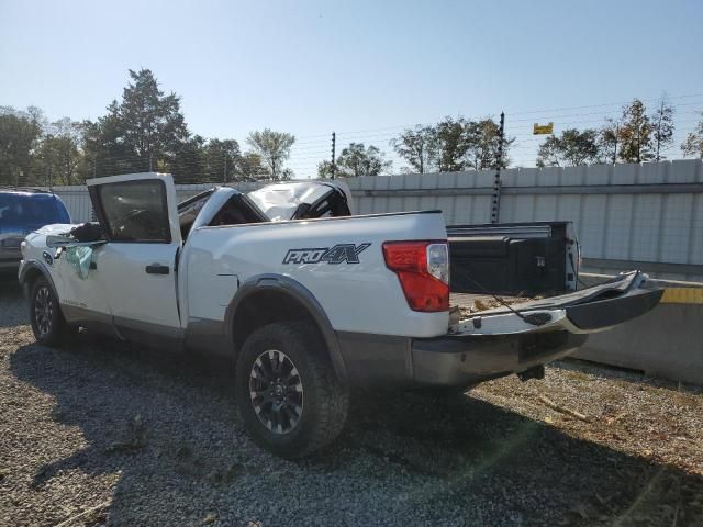 2016 Nissan Titan XD SL