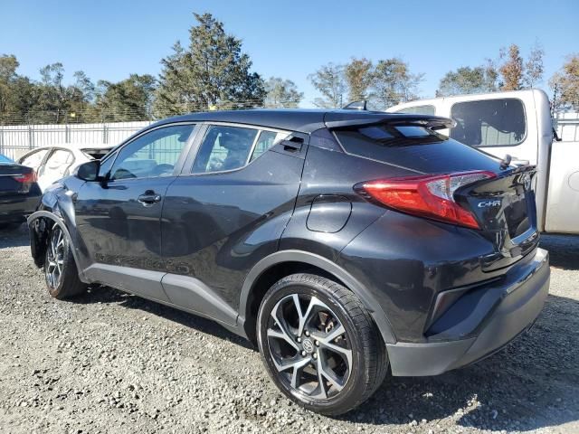 2022 Toyota C-HR XLE