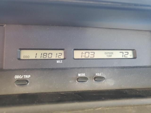 2000 Toyota Avalon XL