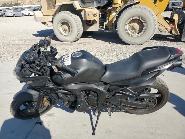 2006 Yamaha FZ6 S