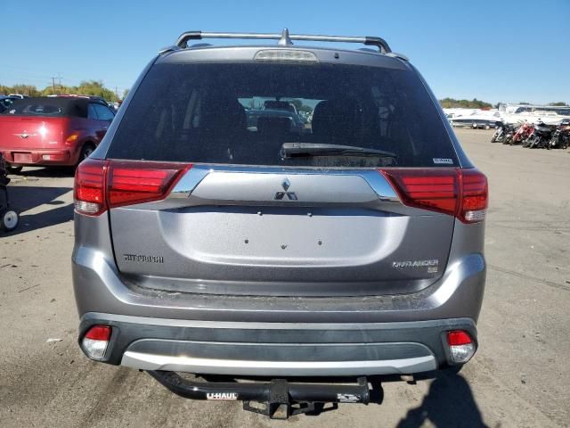 2018 Mitsubishi Outlander SE