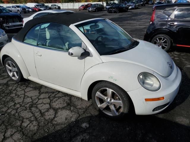 2007 Volkswagen New Beetle Triple White