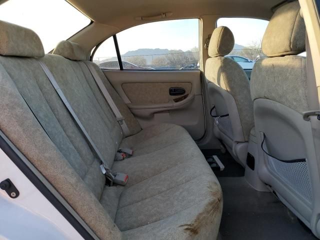 2002 Hyundai Elantra GLS