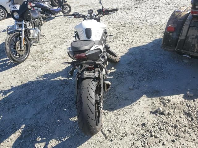 2024 Triumph Street Triple 765 R