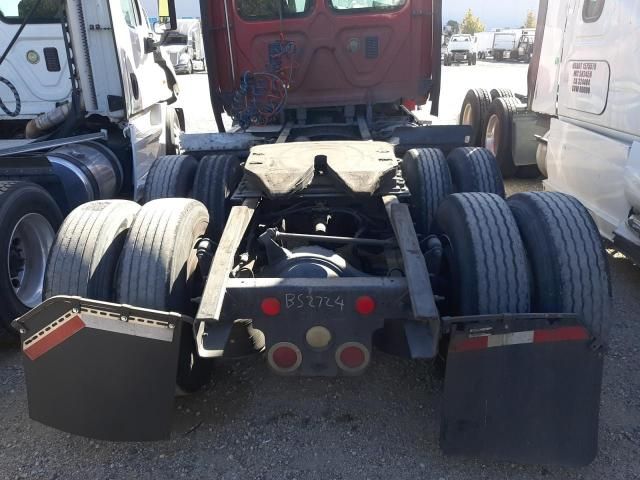 2016 Freightliner Cascadia 125