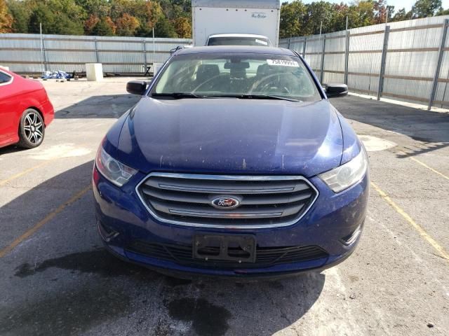 2013 Ford Taurus SE