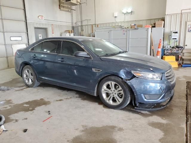 2018 Ford Taurus SE