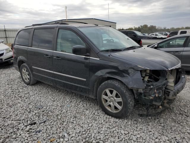 2010 Chrysler Town & Country Touring Plus