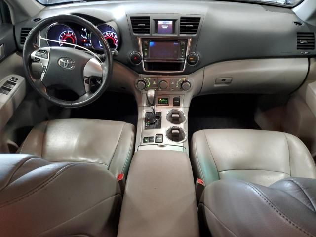 2013 Toyota Highlander Base