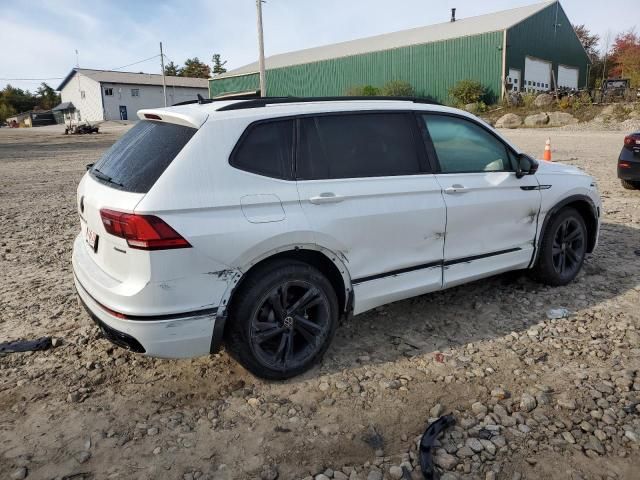 2024 Volkswagen Tiguan SE R-LINE Black