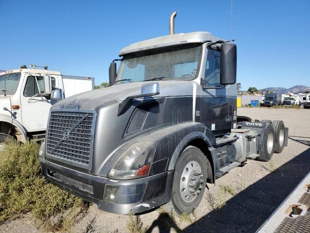 2012 Volvo VN VNL