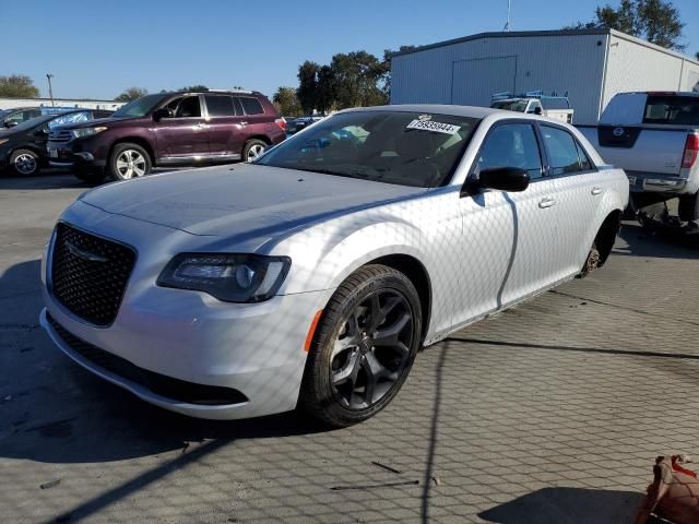 2020 Chrysler 300 Touring