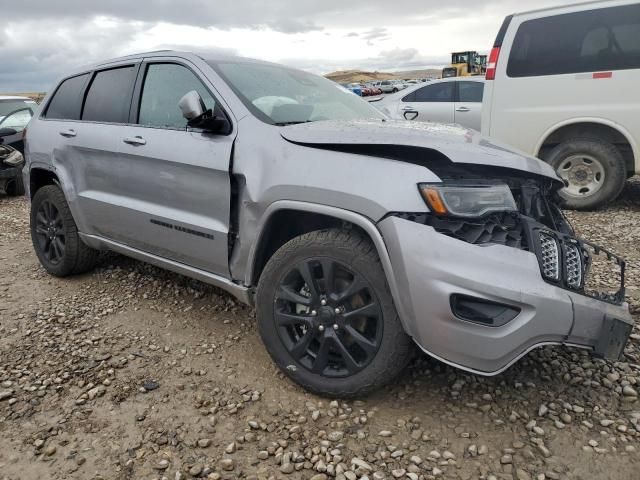 2020 Jeep Grand Cherokee Laredo