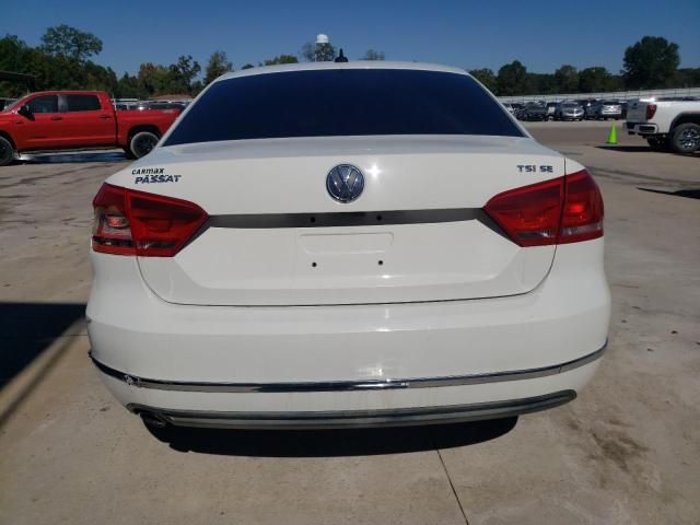 2015 Volkswagen Passat SE