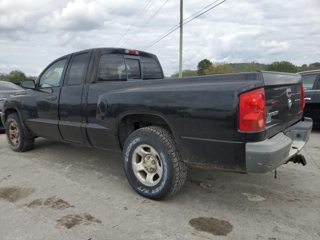 2005 Dodge Dakota ST