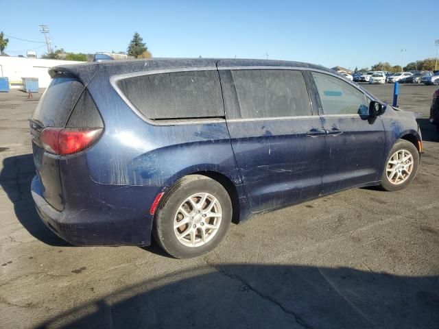 2017 Chrysler Pacifica LX