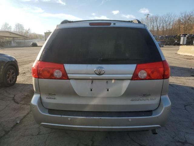 2009 Toyota Sienna XLE