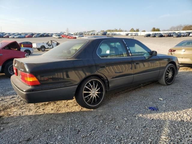 1998 Lexus LS 400