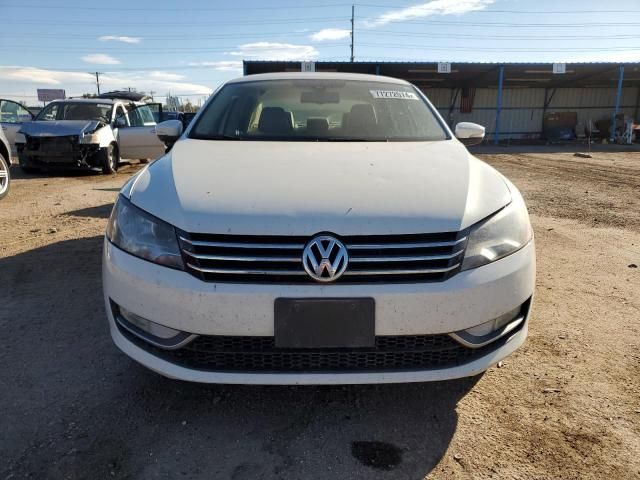 2014 Volkswagen Passat SEL