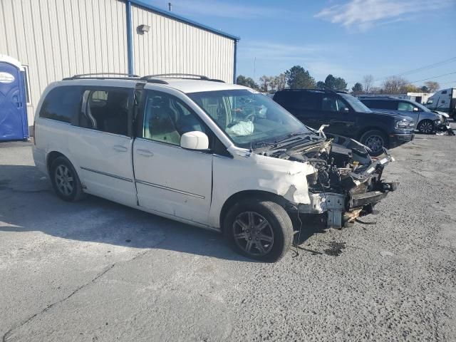 2010 Chrysler Town & Country Touring