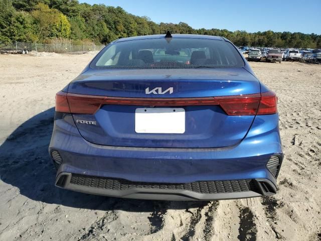 2023 KIA Forte LX