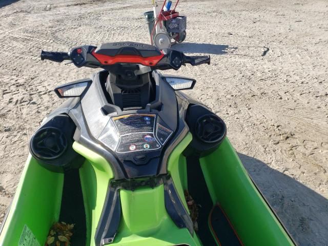 2020 Seadoo RXT