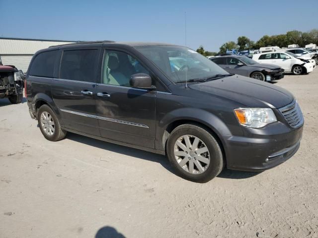 2016 Chrysler Town & Country Touring