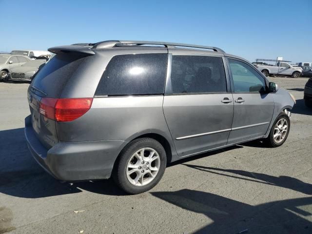 2004 Toyota Sienna XLE