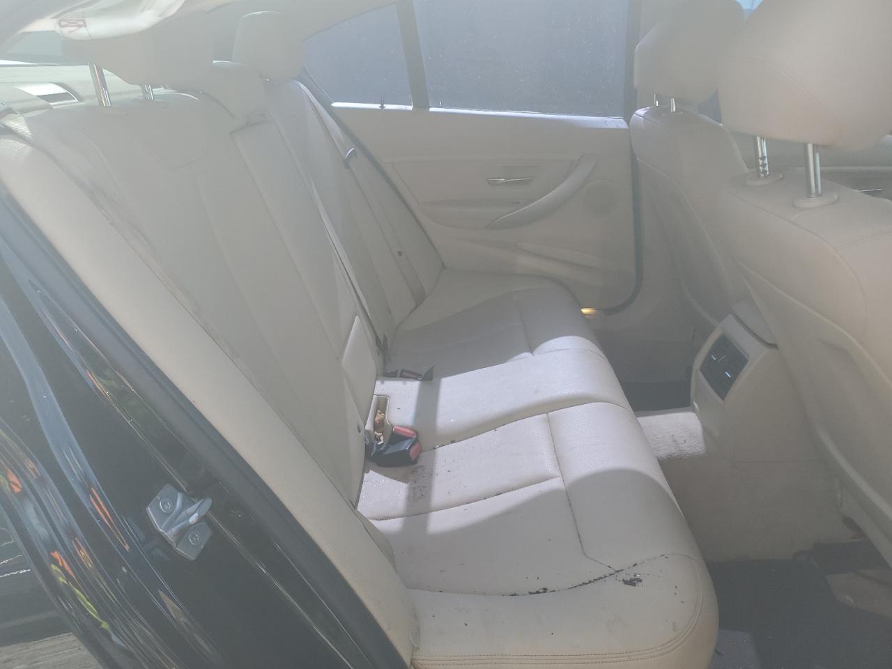 2016 BMW 320 i