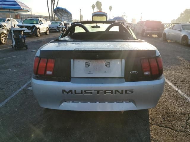 2003 Ford Mustang