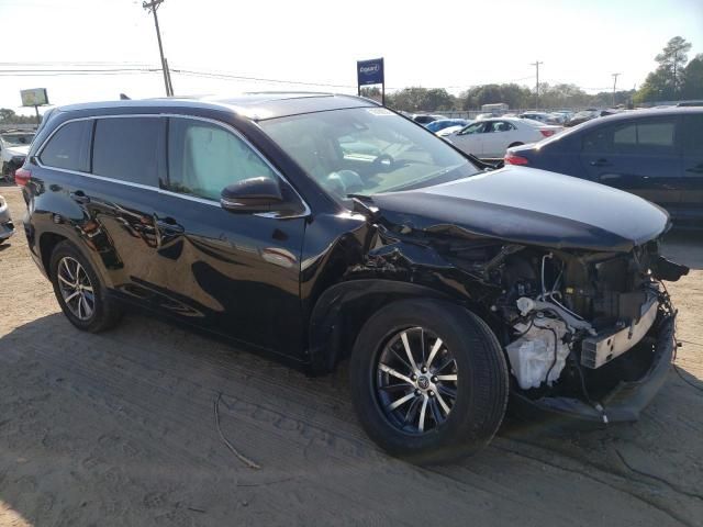 2018 Toyota Highlander SE