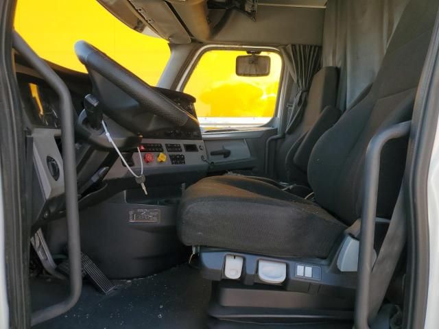 2022 Freightliner Cascadia 126