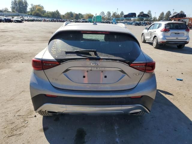 2017 Infiniti QX30 Base