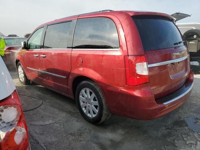 2012 Chrysler Town & Country Touring L