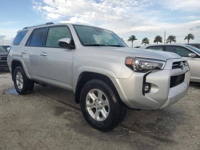 2024 Toyota 4runner SR5