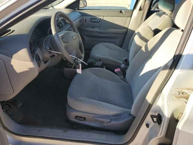 2002 Ford Taurus SE