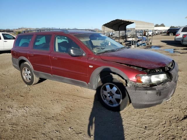 2004 Volvo XC70