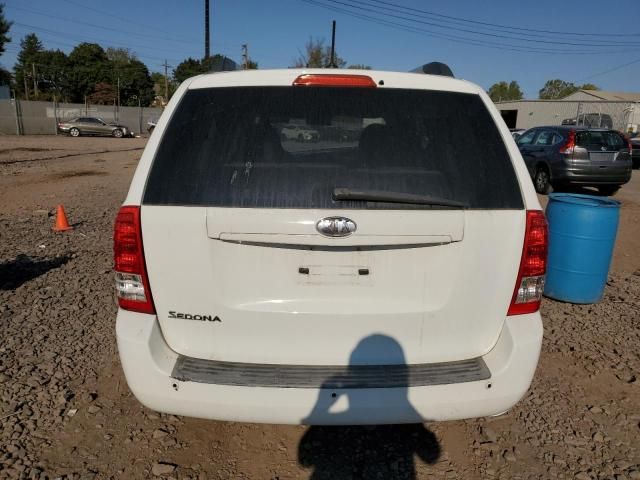 2011 KIA Sedona LX