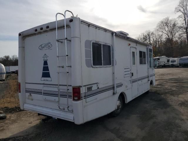 2001 Workhorse Custom Chassis Motorhome Chassis P3500